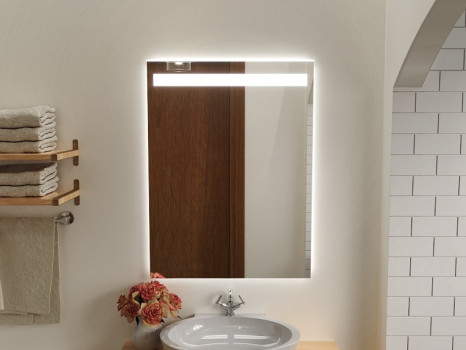 Зеркало для ванной с подсветкой Капачо 60х80 см